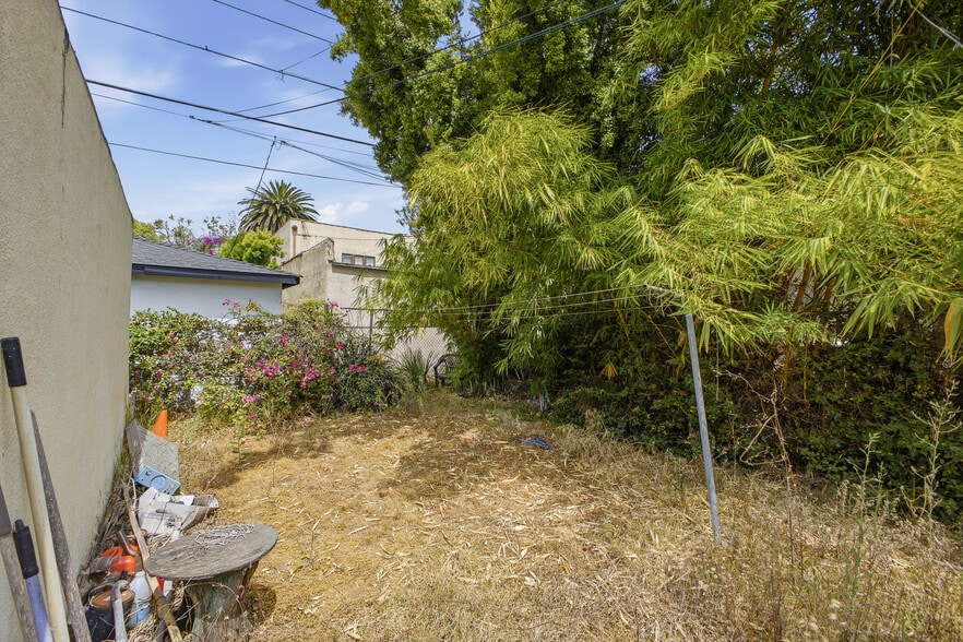 More Photos Of 1259 S Orange Dr, Los Angeles Apartments For Sale