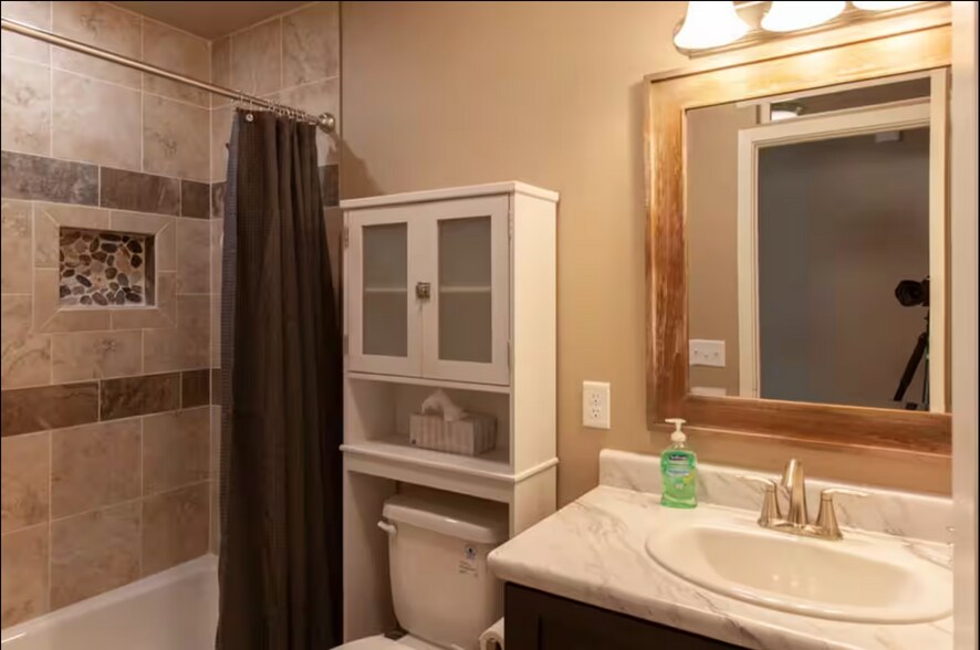 More Photos Of 1460 Main St, Grand Junction Multifamily For Sale