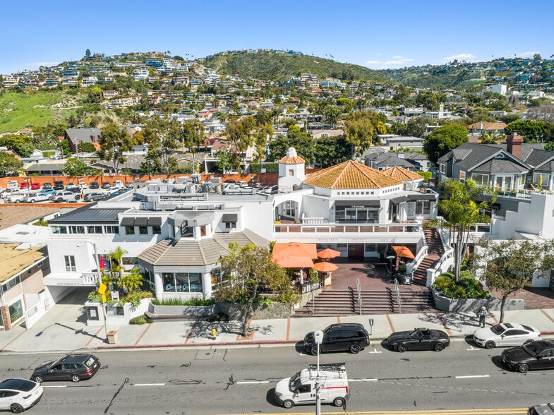 More Photos Of 540 S Coast Hwy, Laguna Beach Storefront Retail Office For Lease