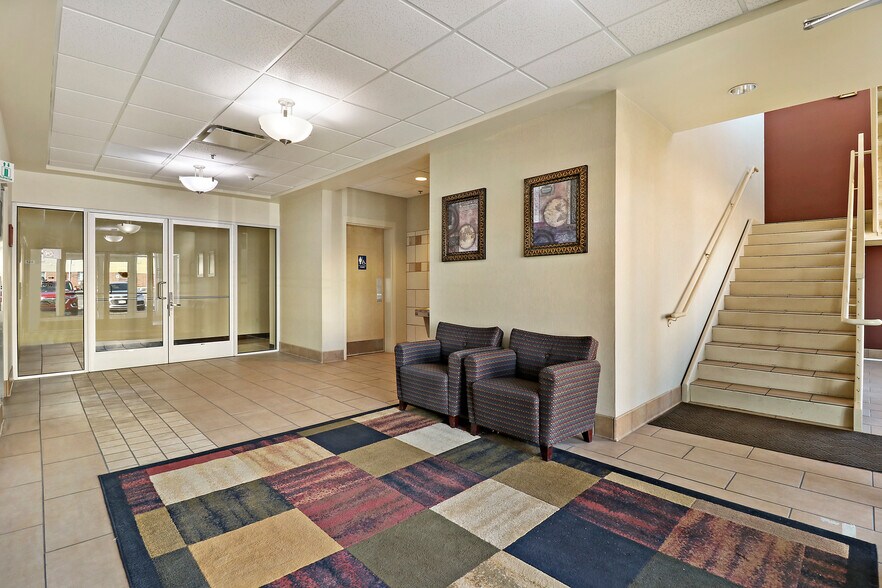 More Photos Of 10222 74th St, Kenosha Medical For Lease