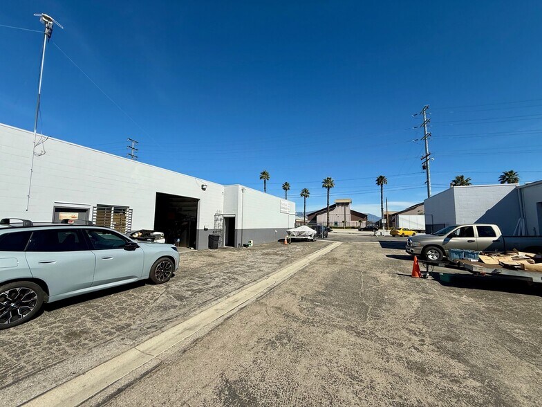More Photos Of 1551-1575 Los Angeles Ave, Ventura Industrial For Sale