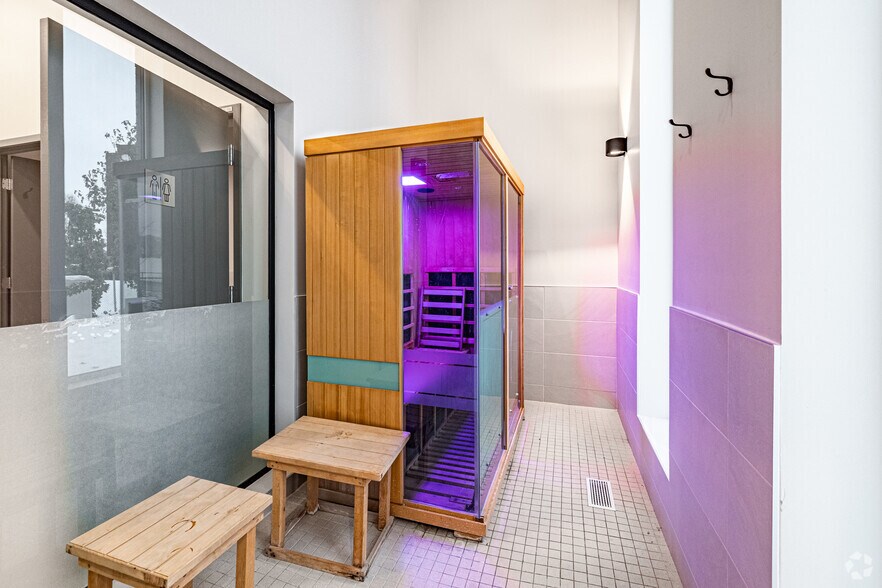 More Photos Of 300 Pl Charles-Le Moyne, Longueuil Apartments For Lease