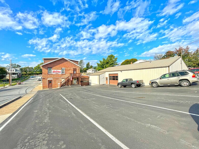 More Photos Of 18 N 27th St, Harrisburg Auto Repair For Sale