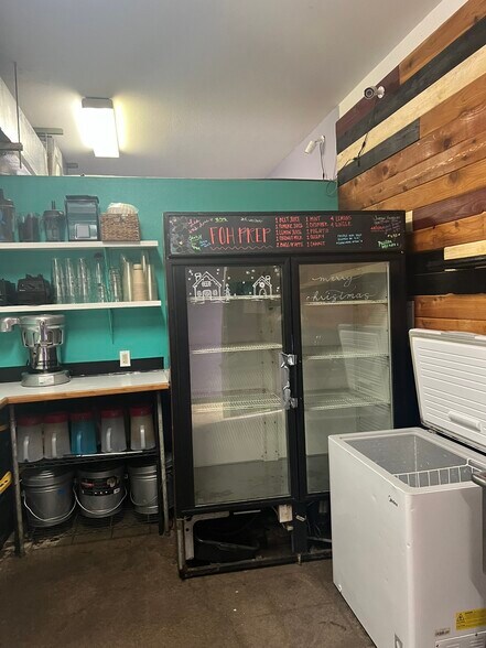 More Photos Of 46 Hoolai St, Kailua Freestanding For Lease