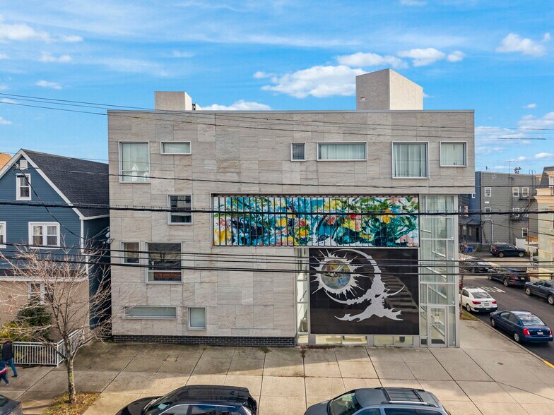 More Photos Of 354 Avenue C, Bayonne Freestanding For Sale
