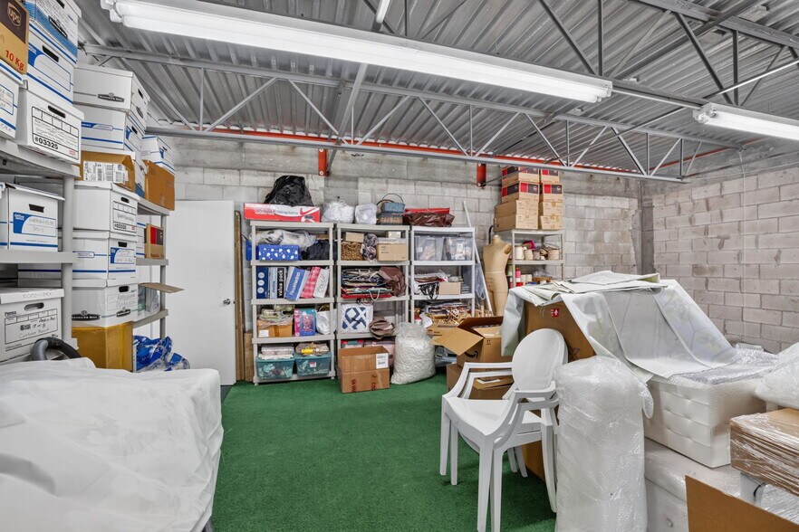 More Photos Of 2202-2204 W 78th St, Hialeah Warehouse For Sale