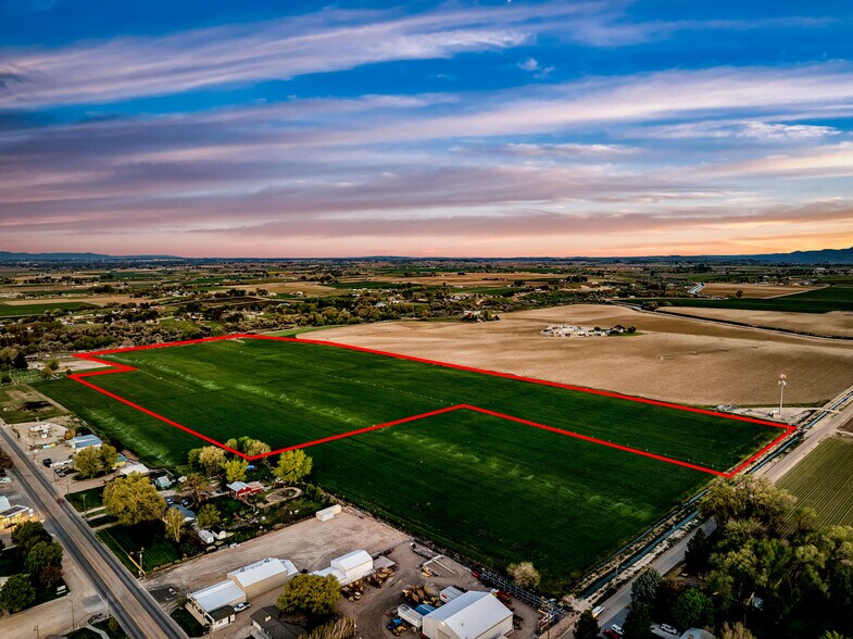 More Photos Of 000 Simplot Blvd, Greenleaf Land For Sale