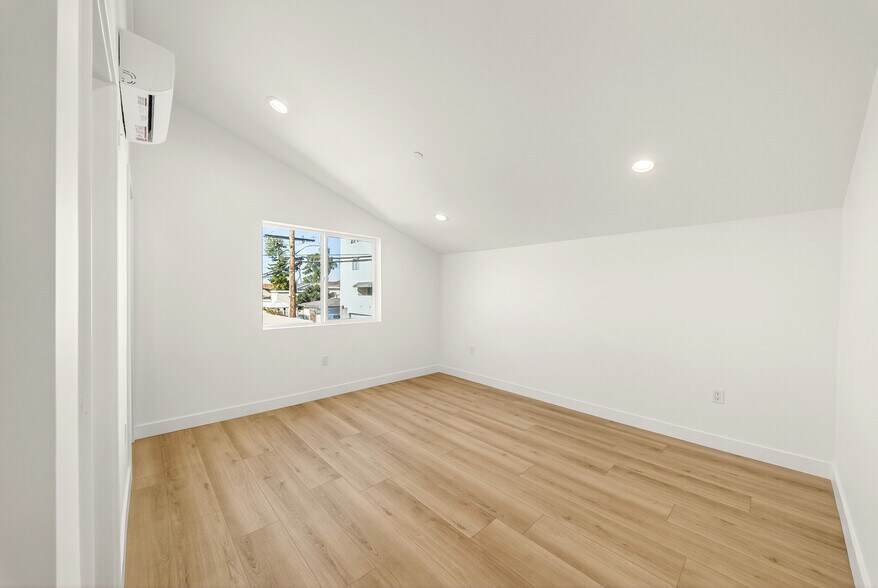 More Photos Of 4461 Farquhar Ave, Los Alamitos Apartments For Sale