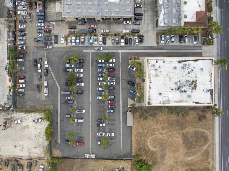 More Photos Of 365 S Rancho Santa Fe Rd, San Marcos Office For Sale