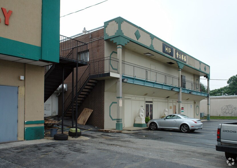 More Photos Of 5799 New Peachtree Rd, Doraville Storefront Retail Office For Lease