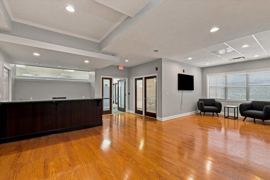 More Photos Of 2477 Tim Gamble Pl, Tallahassee Medical For Sale