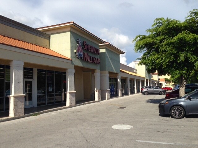 More Photos Of 5301-5315 W 20th Ave, Hialeah Unknown For Lease