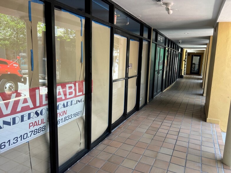More Photos Of 300 Clematis St, West Palm Beach Storefront Retail Office For Lease