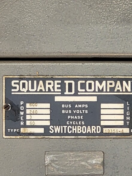 More Photos Of 219 E 32nd St, Los Angeles Warehouse For Lease