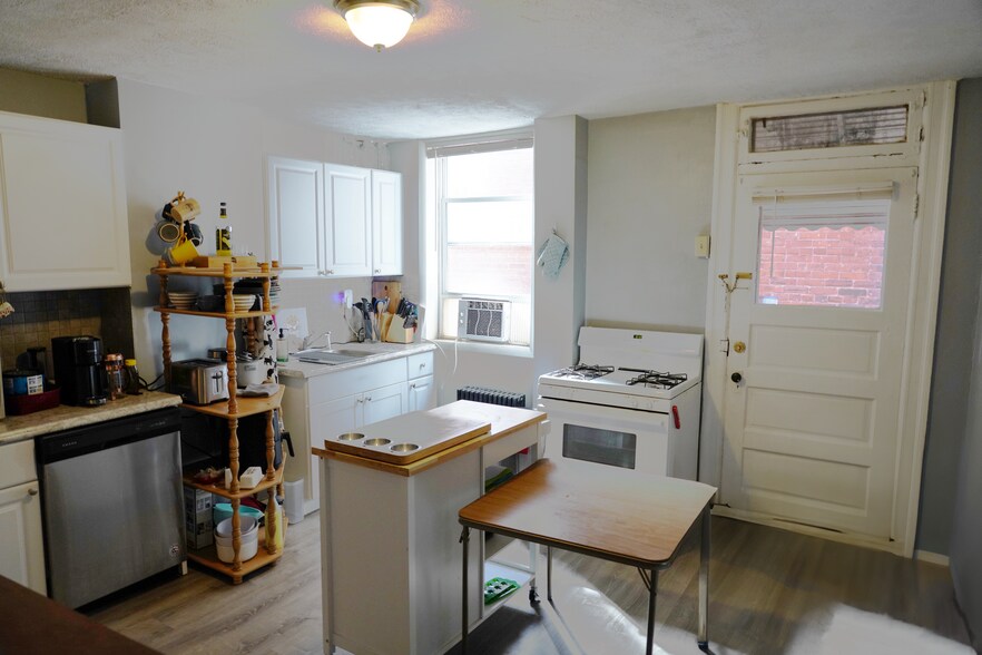 More Photos Of , Pittsburgh Multifamily For Sale