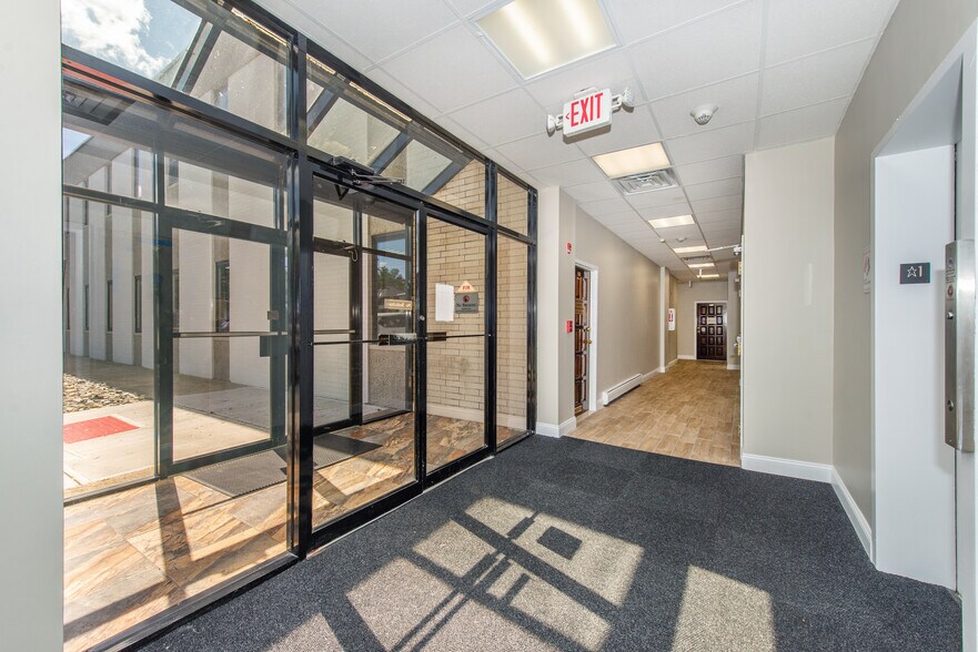 More Photos Of 520 Speedwell Ave, Morris Plains Loft Creative Space For Lease