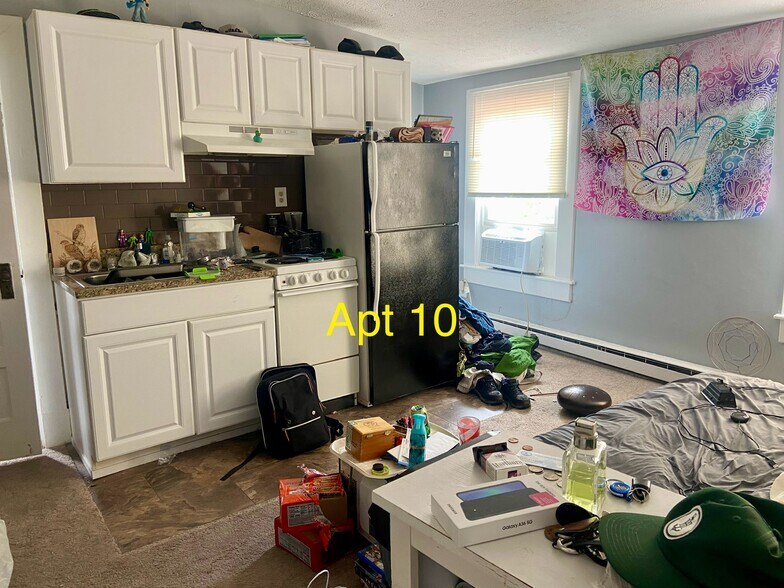 More Photos Of 406 N Loudoun St, Winchester Apartments For Sale