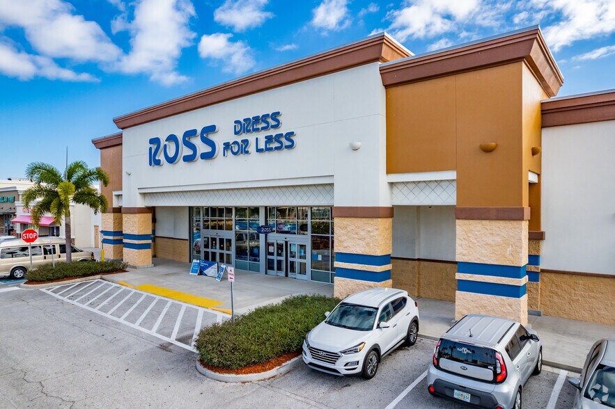 More Photos Of 26583-27001 Us Highway 19 N, Clearwater Unknown For Lease