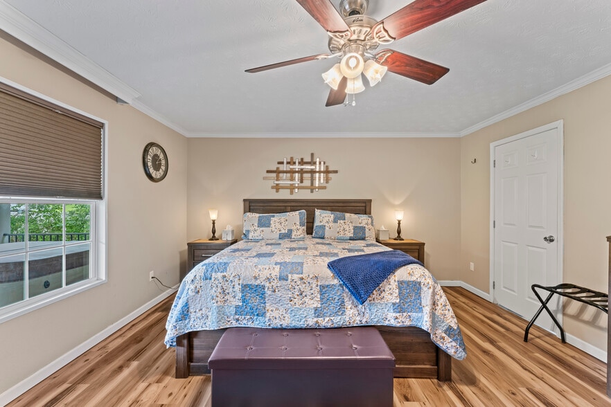 More Photos Of 104 Circle Rd, Newport Manufactured Housing Mobile Home Park For Sale