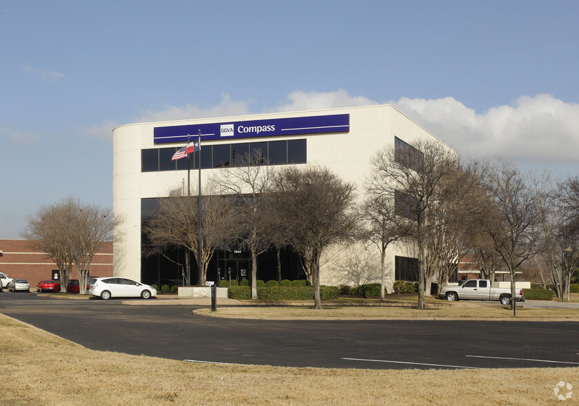 Primary Photo Of 7951 Shoal Creek Blvd, Austin Office For Lease