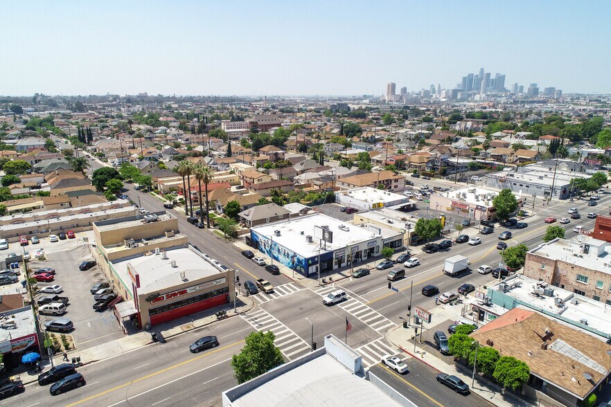 More Photos Of 2924-2934 N Broadway, Los Angeles Storefront For Sale