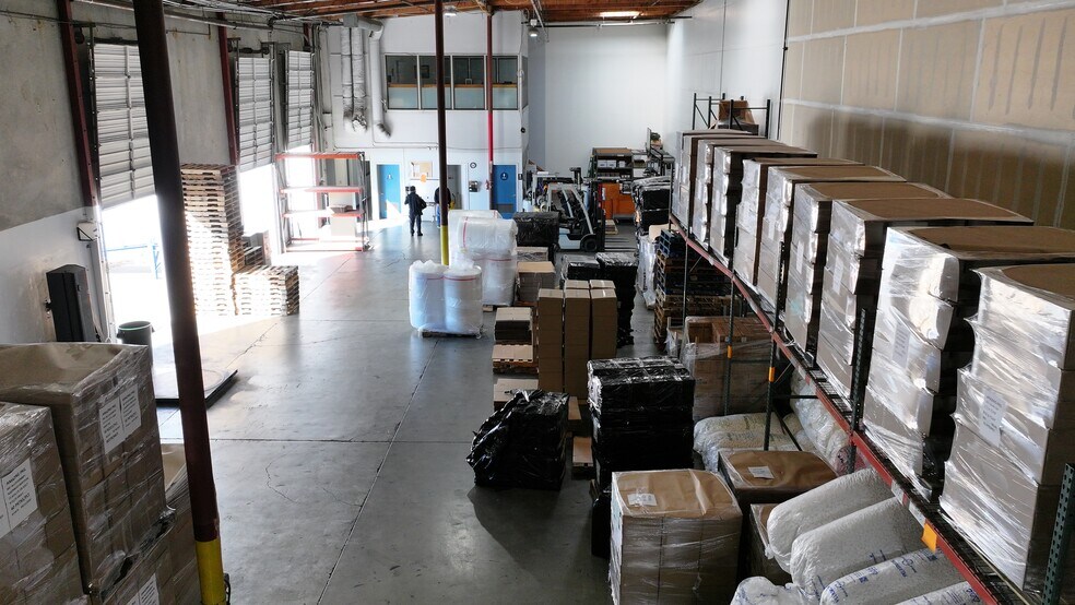 More Photos Of 2071 Ringwood Ave, San Jose Distribution For Lease