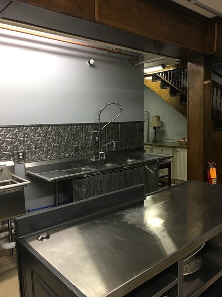More Photos Of 68 N Division St, Auburn Office Residential For Sale