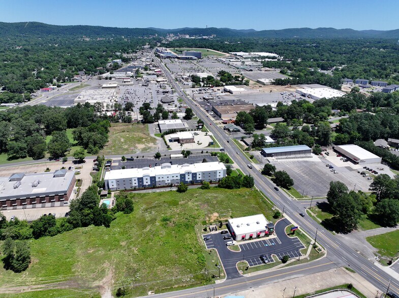 More Photos Of 3412 Central Ave, Hot Springs Land For Sale