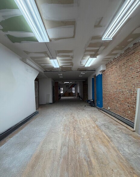More Photos Of 468 Bergen St, Brooklyn Storefront Retail Residential For Lease