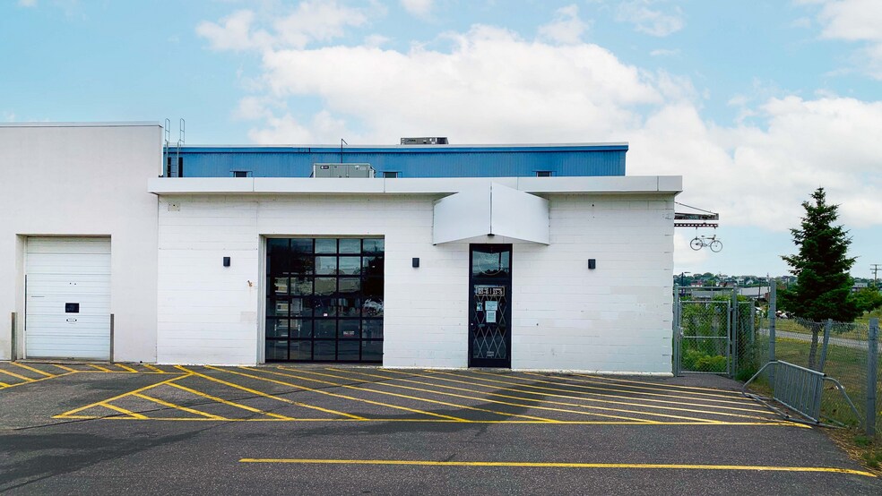 Primary Photo Of 127 Marginal Way, Portland Freestanding For Lease