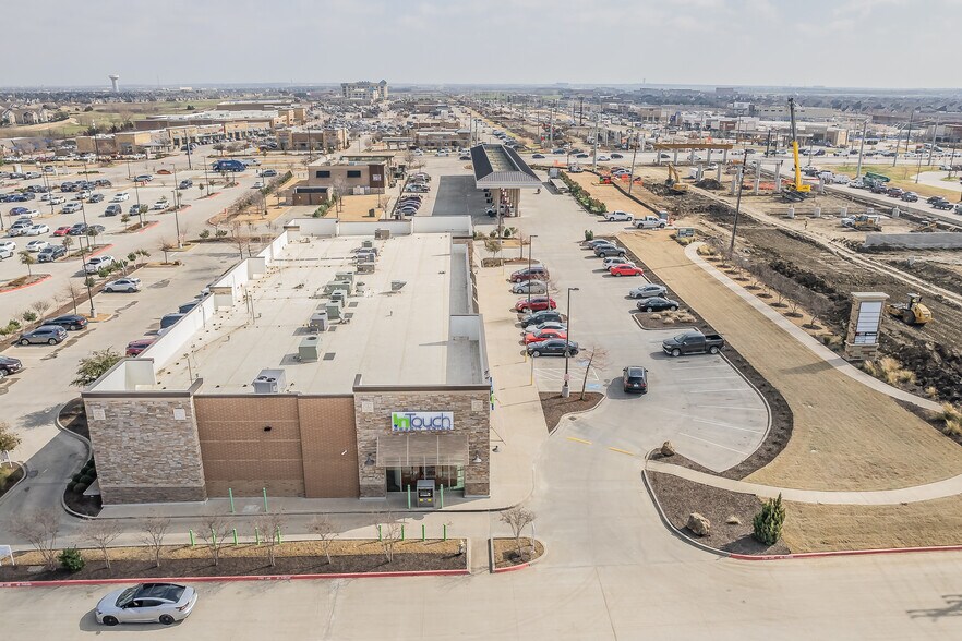 More Photos Of 4940 W University Dr, Prosper Bank For Lease