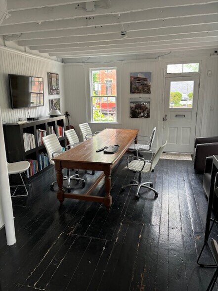 More Photos Of 503 City Park Ave, Columbus Freestanding For Sale