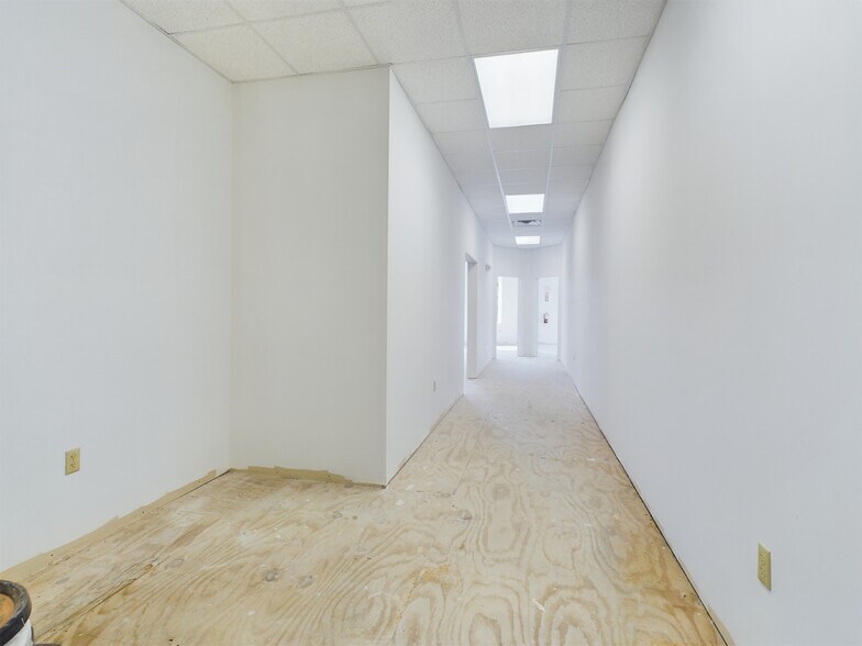 More Photos Of 101 E Elm St, Union City Bank For Sale