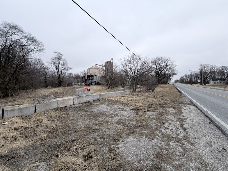 More Photos Of 2814 IN-14, Morocco Flex For Sale