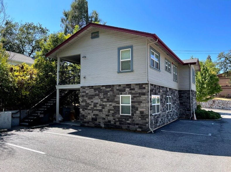 More Photos Of 1285 High St, Auburn Office For Sale