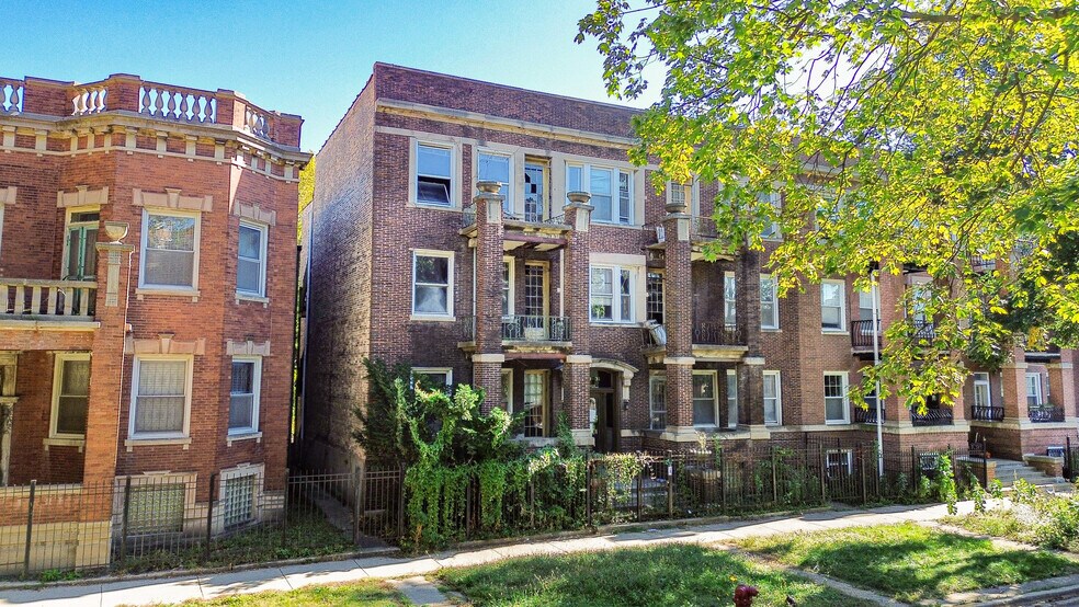 Primary Photo Of 6129 S Greenwood Ave, Chicago Apartments For Sale