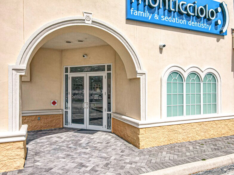 More Photos Of 9105 Town Center Pky, Bradenton Medical For Sale