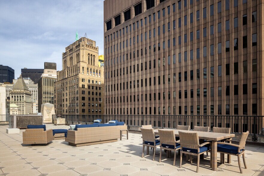 More Photos Of 90 Broad St, New York Coworking Space