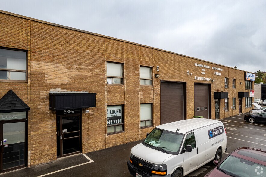 More Photos Of 6895-6915 Rue Bombardier, Montréal Light Distribution For Lease