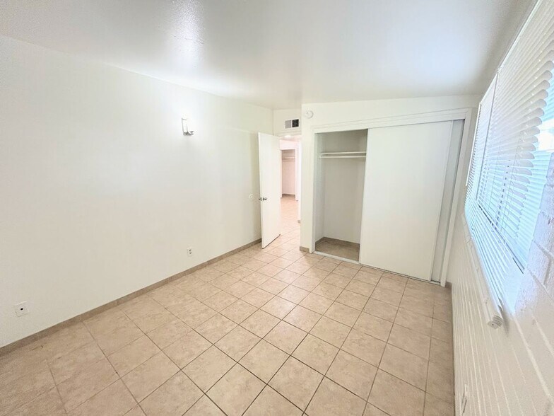 More Photos Of 1710 S Jefferson Ave, Tucson Apartments For Sale