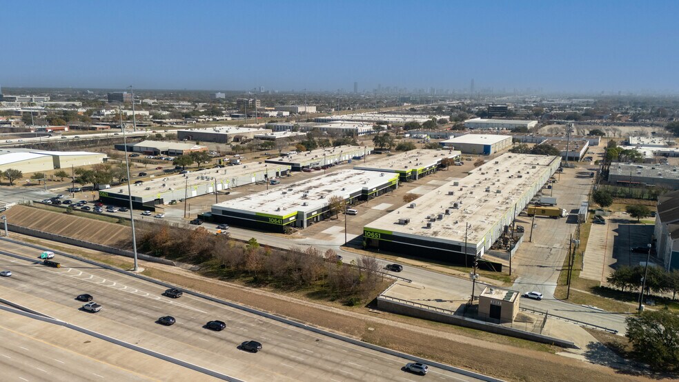 More Photos Of 10631 Harwin Dr, Houston Unknown For Lease