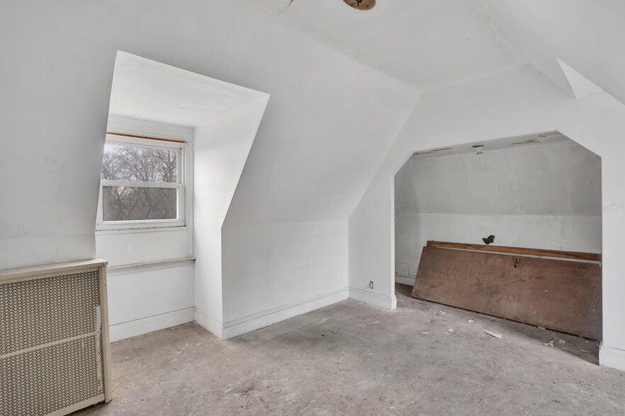 More Photos Of 5433 Broad St, Pittsburgh Assisted Living For Sale