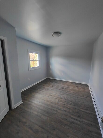 More Photos Of 1027 Cochran Mill Rd, Jefferson Hills Apartments For Sale