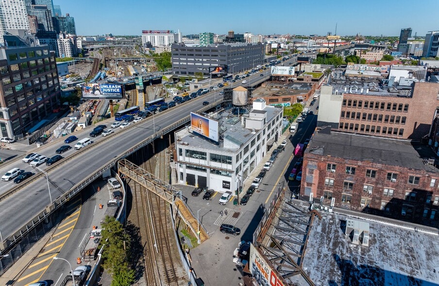 More Photos Of 21-01 51st Ave, Long Island City Office For Sale