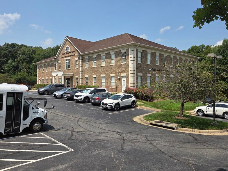 More Photos Of 4340 Prince William Pky, Woodbridge Office For Sale