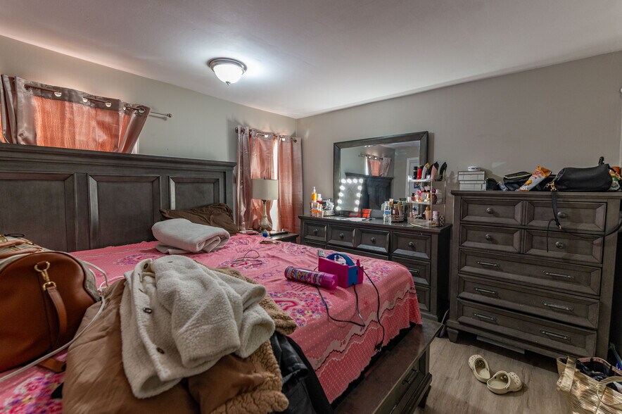 More Photos Of 1015 W Hamilton St, Allentown Multifamily For Sale