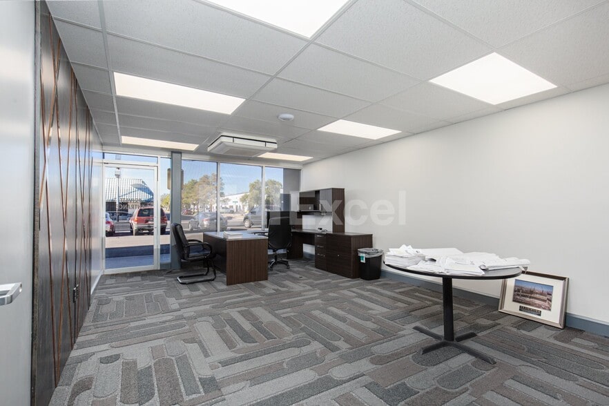 More Photos Of 3020 S Valley View Blvd, Las Vegas Warehouse For Sale