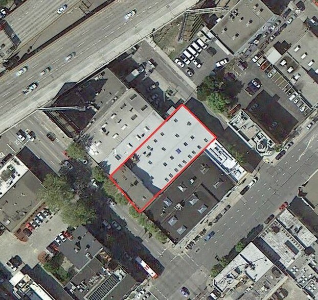 More Photos Of 475-485 6th St, San Francisco Showroom For Lease