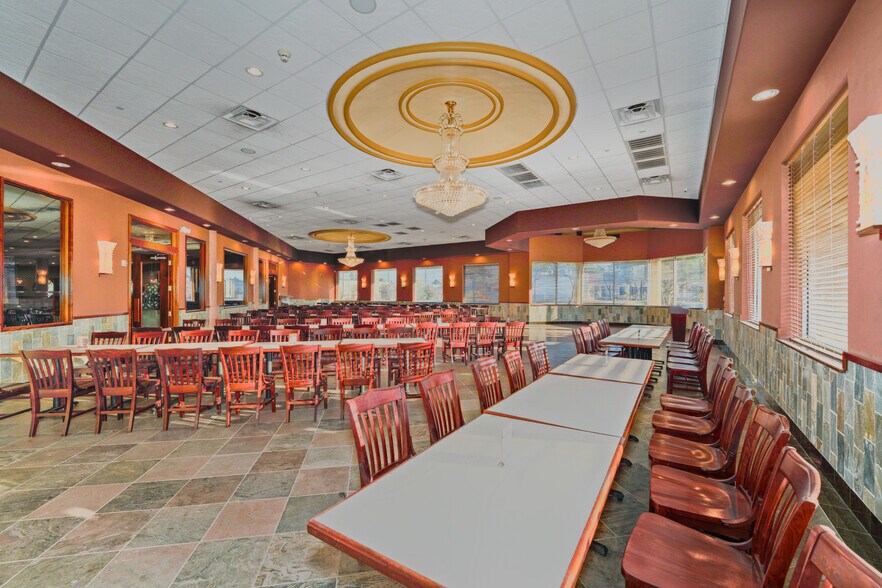 More Photos Of 5421 Fm-1960 Rd E, Humble Restaurant For Sale