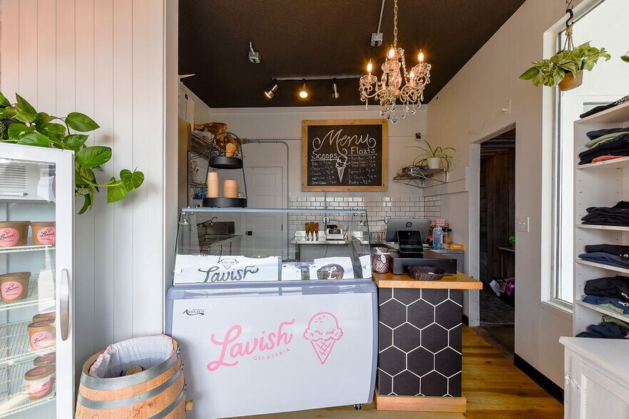More Photos Of 535 Pine St, Potlatch Storefront Retail Office For Sale